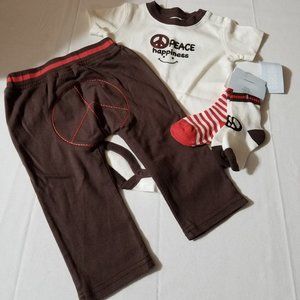 Gymboree Spring Smiles NWT 12-18 month Pants, bodysuit & socks set.